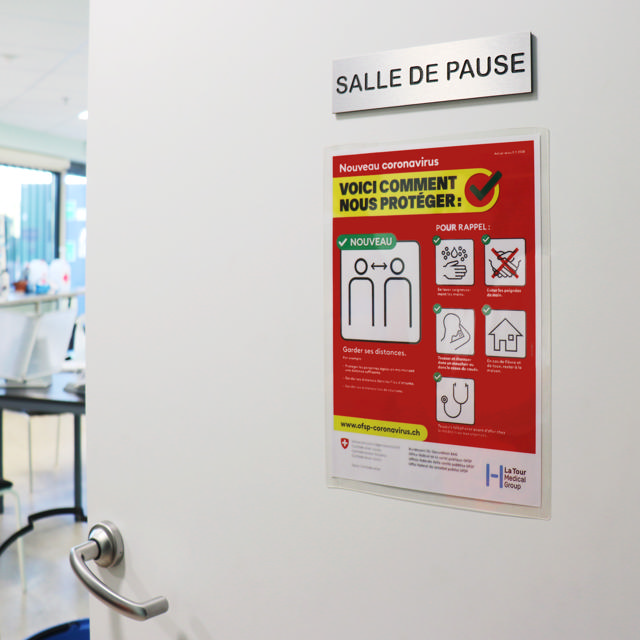 Self-laminating Sign, A4, Repositionable