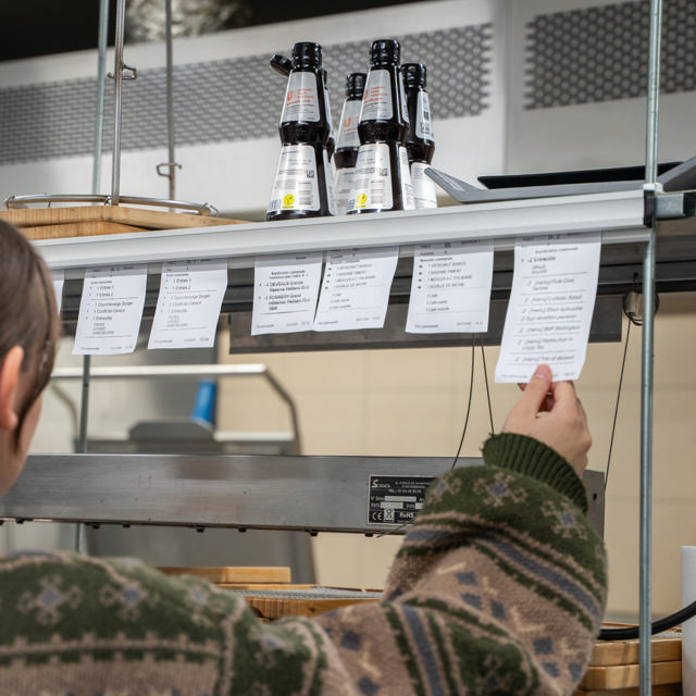 Jalema Grip, with Magnetic Attachment, 900 mm