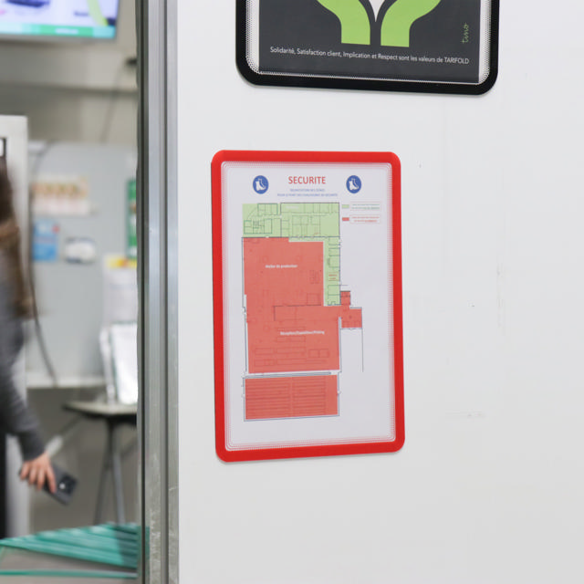 Magneto Solo Magnetic Display Frame, A4