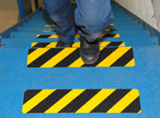 Self-adhesive Comformable Anti-slip Floor Marking Line, 610 x 150 mm