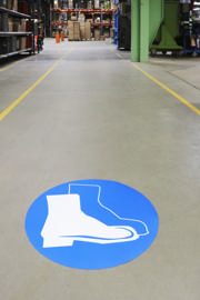 Self-adhesive safety pictogram, Wear safety footwear