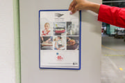 Tarifold Magnetic Brochure Holder, A4, Vertical