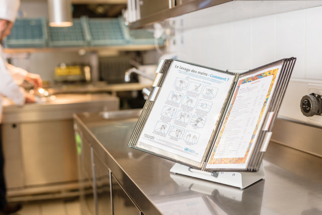 Tarifold Antimicrobial Desk Document Display System, A4, 10 Pockets