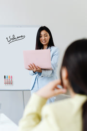 Acrylic Adhesive Marker Pen Holder for 4 Markers