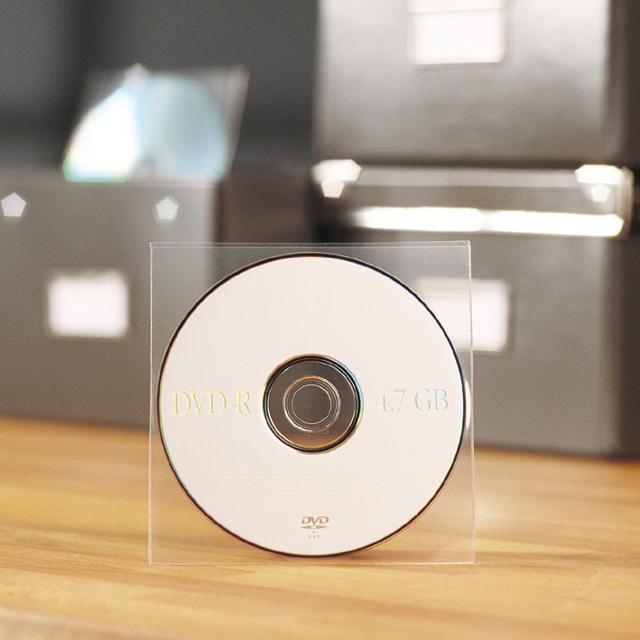 Non-adhesive CD Pocket