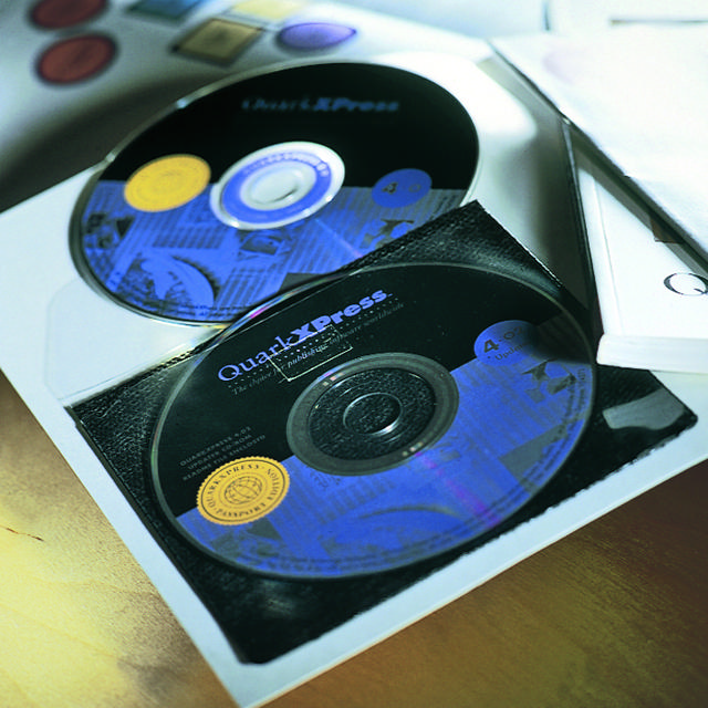 Self-adhesive CD/DVD Pocket, with Protective Inlay, Pemanent