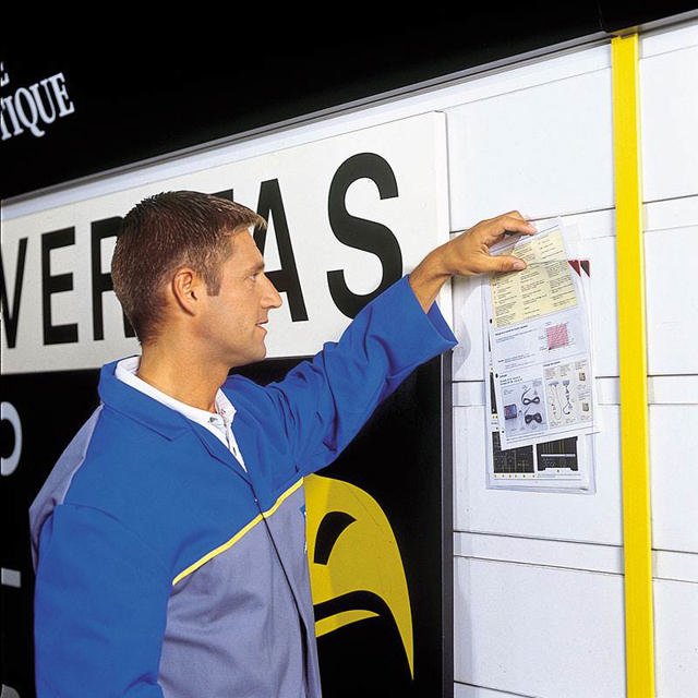 Easy Load Repositionable Pocket with Magnetic Corner Closure