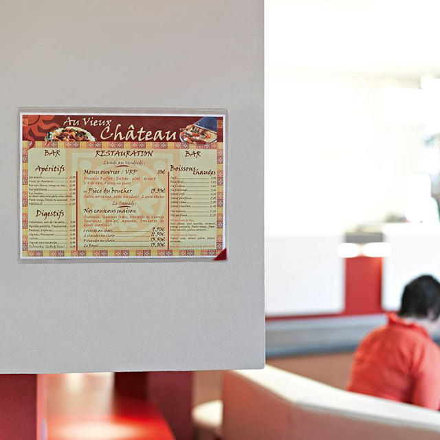 Easy Load Repositionable Pocket with Magnetic Corner Closure