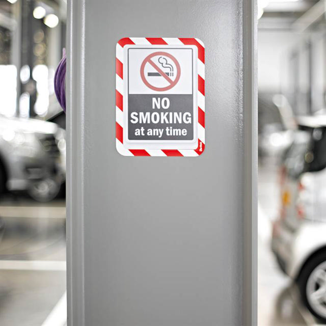 Magneto Magnetic Safety Display Pocket, Red/White