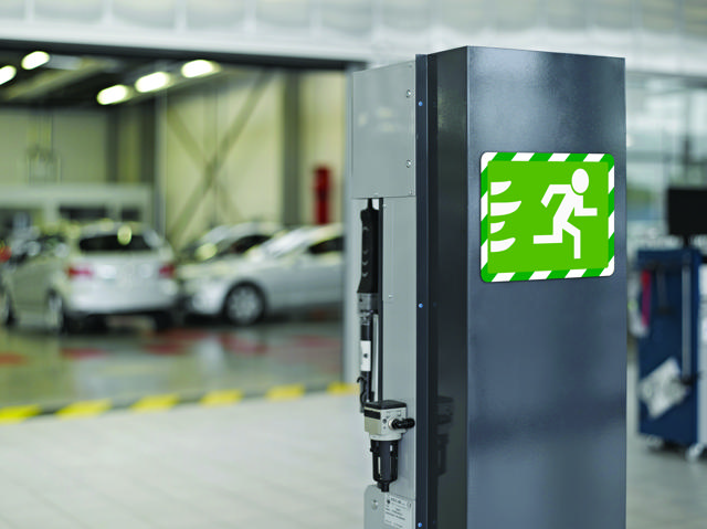 Magneto Magnetic Safety Display Pocket, Green/White