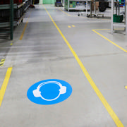 Self-adhesive safety pictogram, Wear ear protection